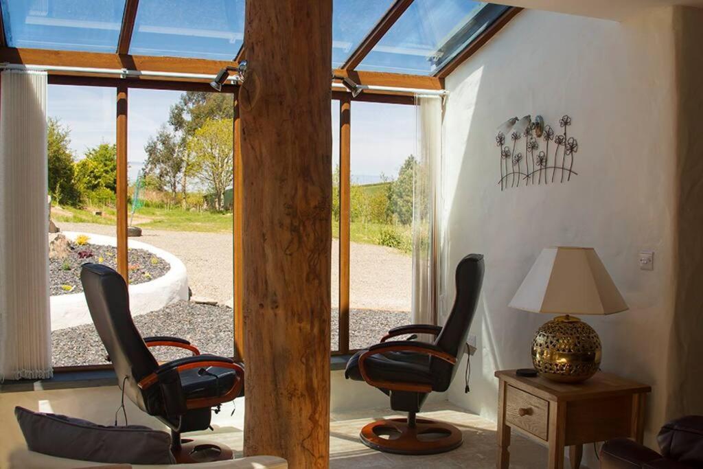 Ty-Hapus Cottage Jordanston エクステリア 写真